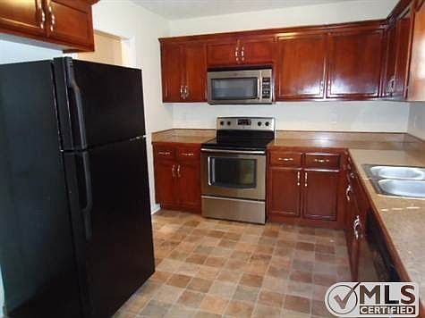 5th image of 3416 Fox Meadow Way