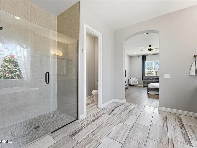 4254 E Valencia Dr — Photo 28