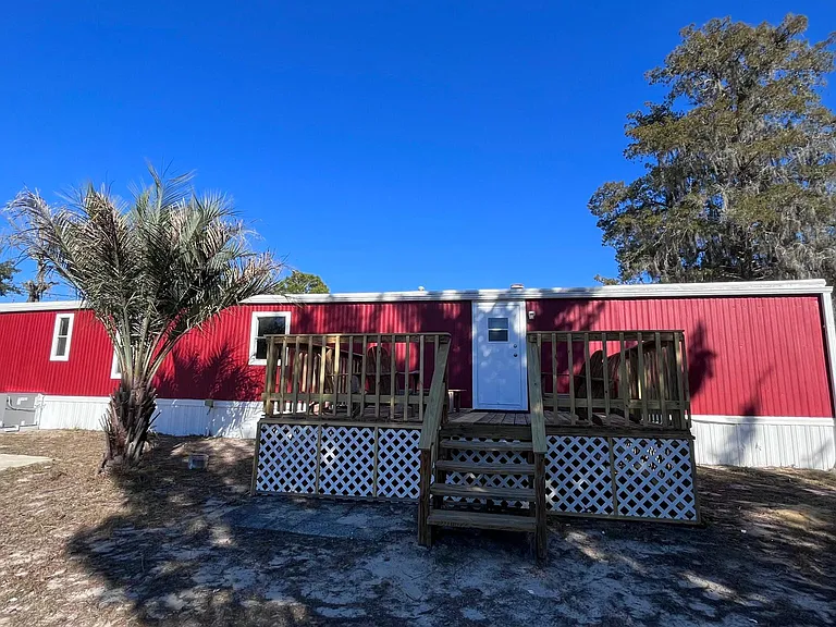 7361 Westview Ct — Photo 4