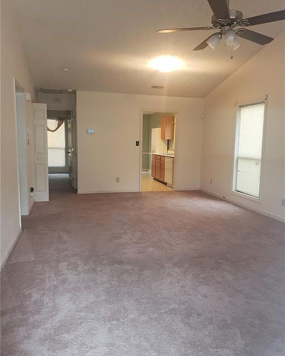 2nd image of 170 Aloha Dr
