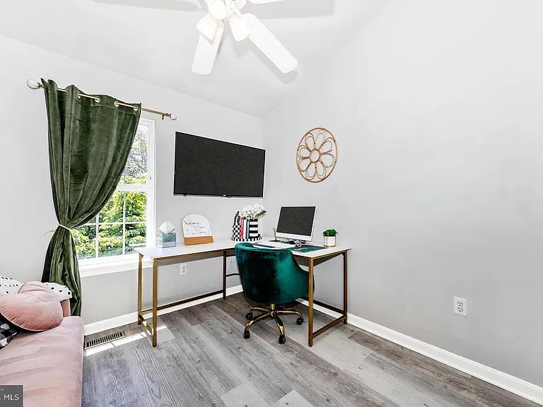 2250 Wetherburne Way — Photo 10