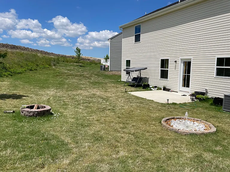 2582 Haskell Dr — Photo 9