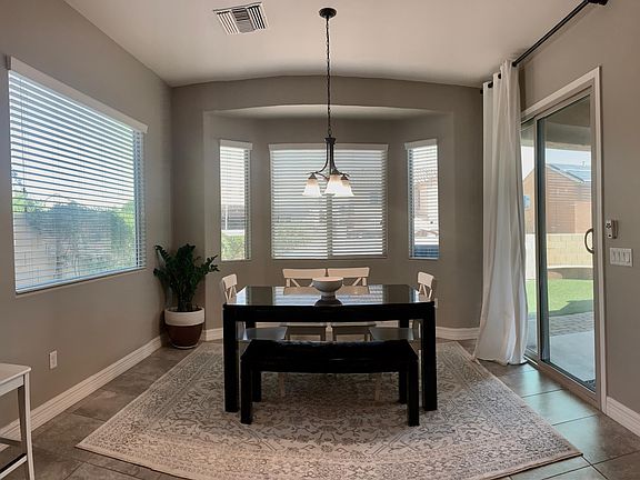 4th image of 612 W Camino Tunera