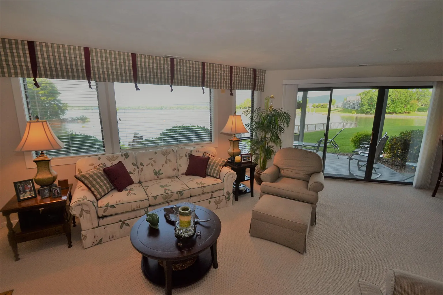 75 Woodbridge Cir #1113 photo 1