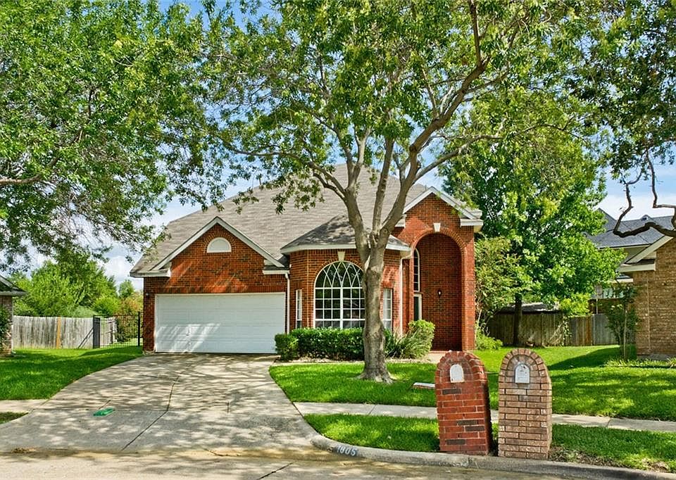 1st image of 1805 Armstrong Dr