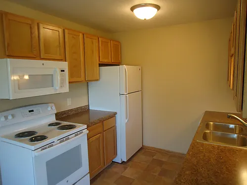 1311 Sunnyridge Rd Photo 1