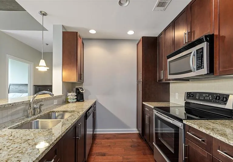 855 W Peachtree St NE #1206 — Photo 15