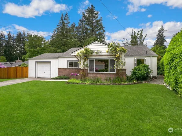 19919 Dayton Avenue N, Shoreline, WA 98133