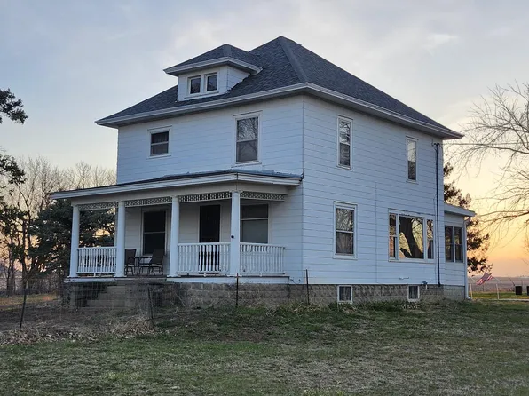 1574 Lincoln Ave, Humboldt, IA 50548