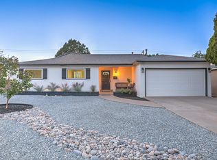1521 Dartmouth Dr NE, Albuquerque, NM 87106