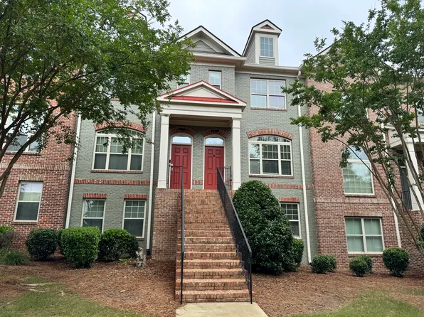 4855 Carre Way, Johns Creek, GA 30022