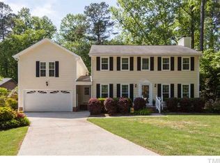5505 Shadowbrook Dr, Raleigh, NC 27612