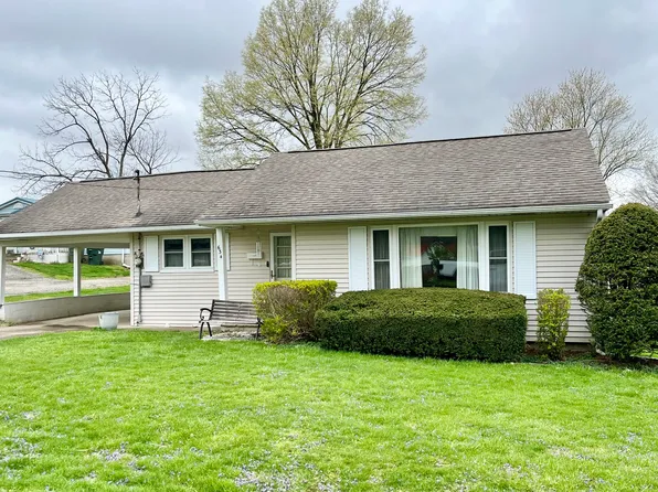 634 Robbins St, Hope, IN 47246