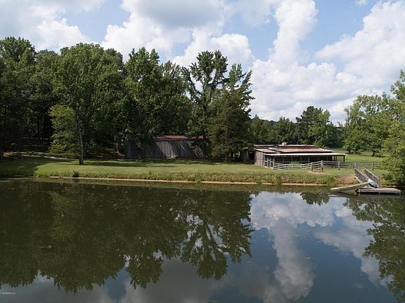 Image 2: Private Lake