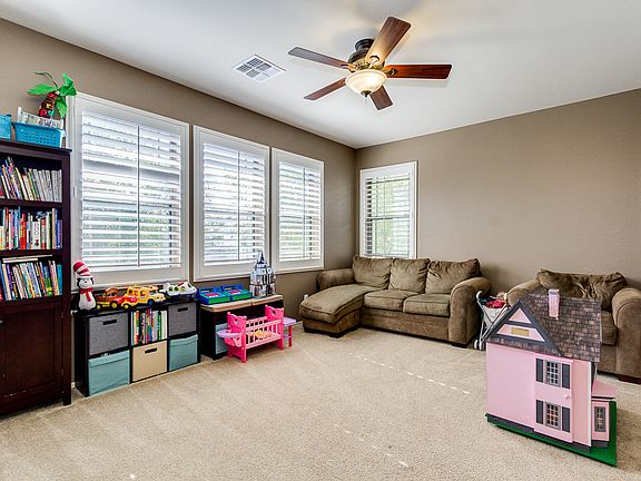 2nd image of 3568 E Palo Verde St