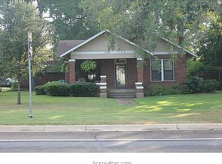 702 N Bremond St, Franklin, TX 77856