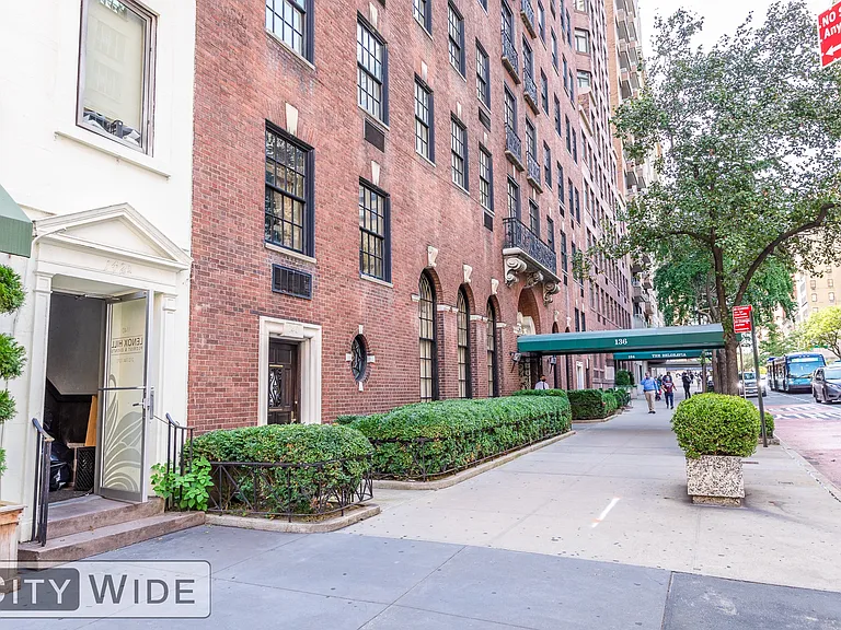 1867 2nd Ave #5D — Photo 5