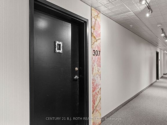 5th image of 300 Essa Rd Unit 307