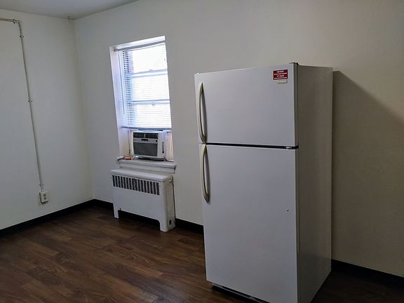 WINDOW AC/ BOILER HEAT