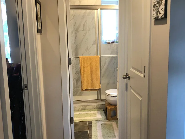 711 Park Ave #C — Photo 18