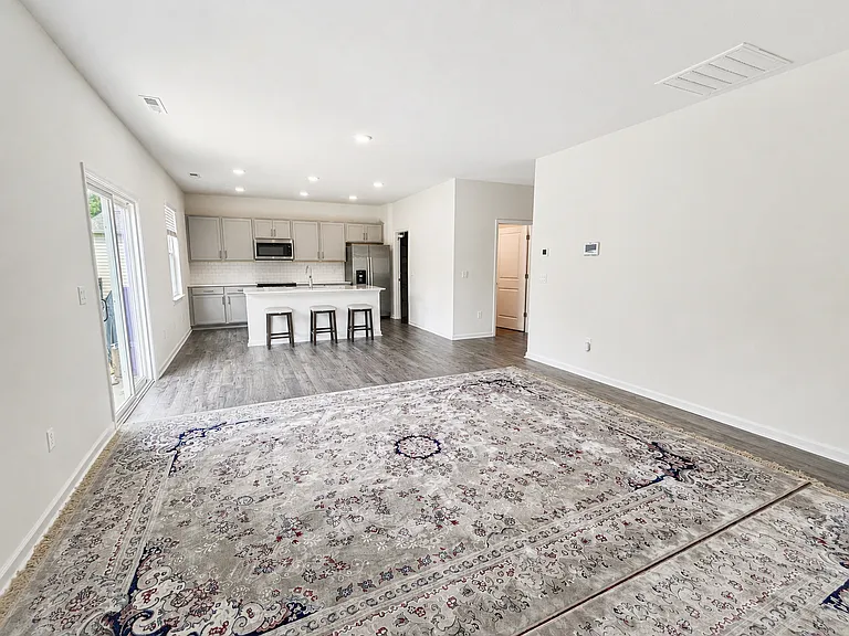 57 Stone Apairy Dr — Photo 37