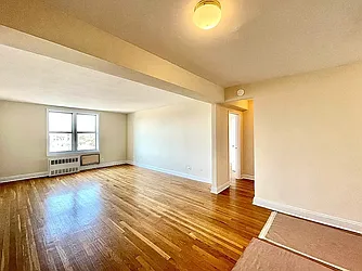 8700 25th Avenue, #3R