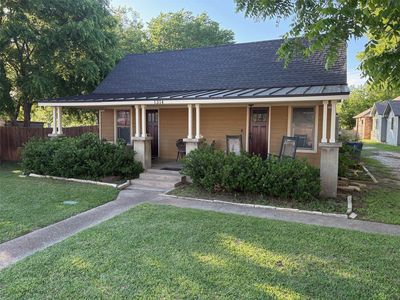 1314 Worthington St, Grapevine, TX, 76051