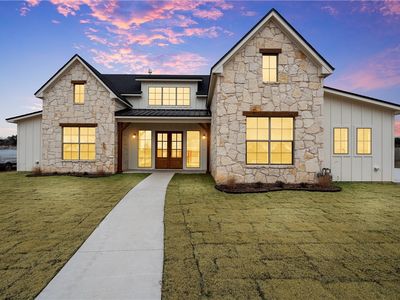 124 Big Catch Ln, Waco, TX, 76706
