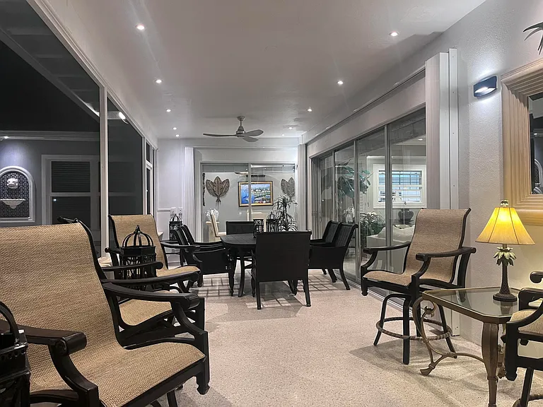 1061 Bimini Ln — Photo 9