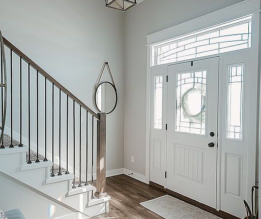 3rd image of 820 Baileys Grove Dr