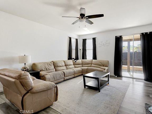 3rd image of 26683 Calle Luna