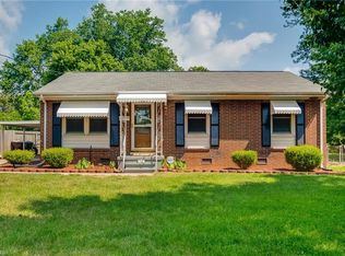 1832 Muncey Ln, Greensboro, NC 27401