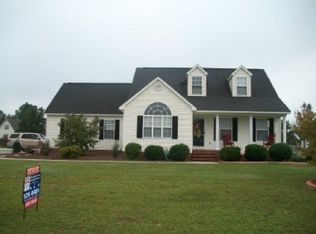 3255 Doug Dr, Kinston, NC 28504