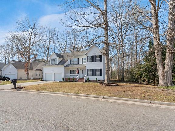 2nd image of 3720 Finish Line Arch