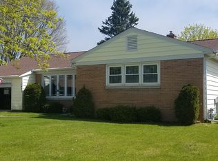 3407 Monroe St, Two Rivers, WI 54241