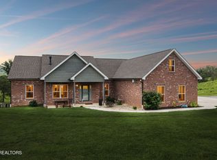 153 Martingale Way, Maryville, TN 37801