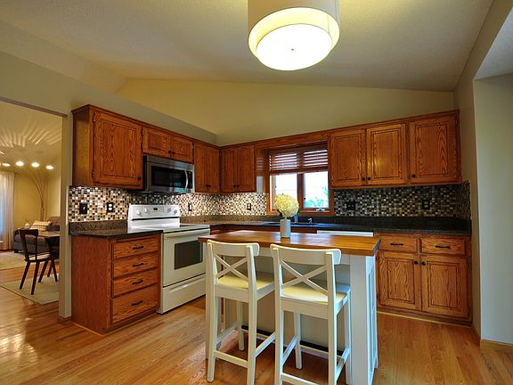 5th image of 14836 Haven Dr