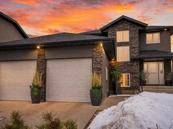 143 Pickard BAY, Saskatoon, SK S7W 0G8