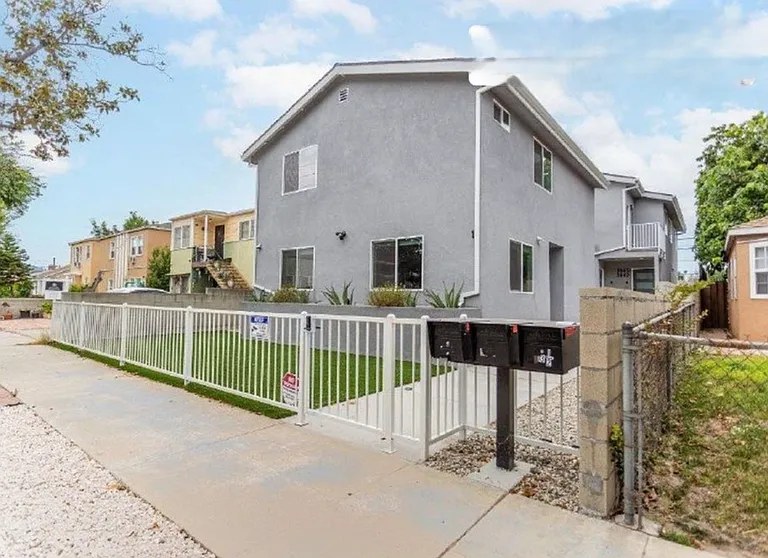 5641 Auckland Ave — Photo 1