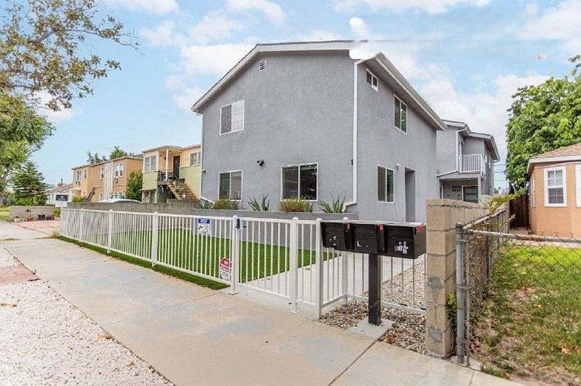 1st image of 5641 Auckland Ave