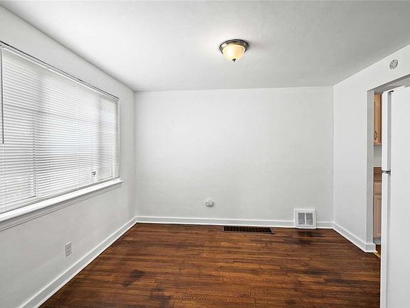 5th image of 113 Penn Vista Dr
