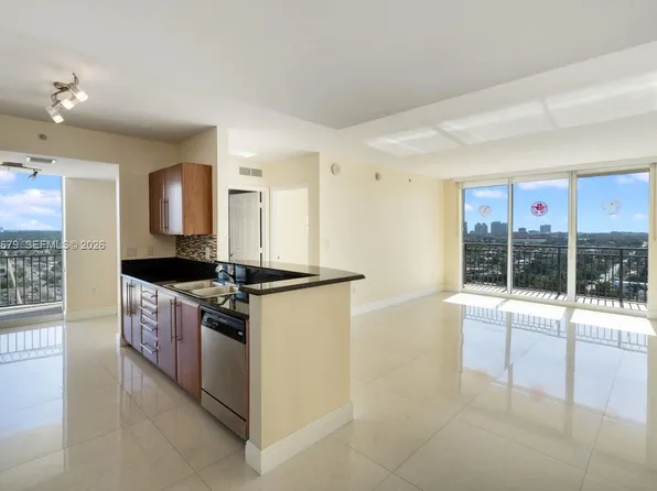 3232 SW 22nd St, Miami, FL