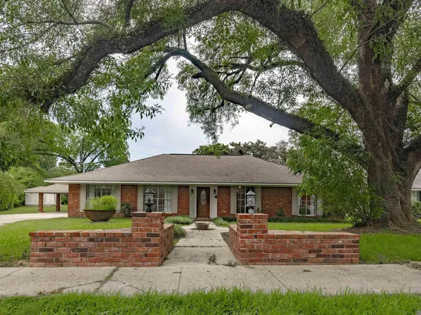 3616 S Lakeshore Dr, Baton Rouge, LA 70808