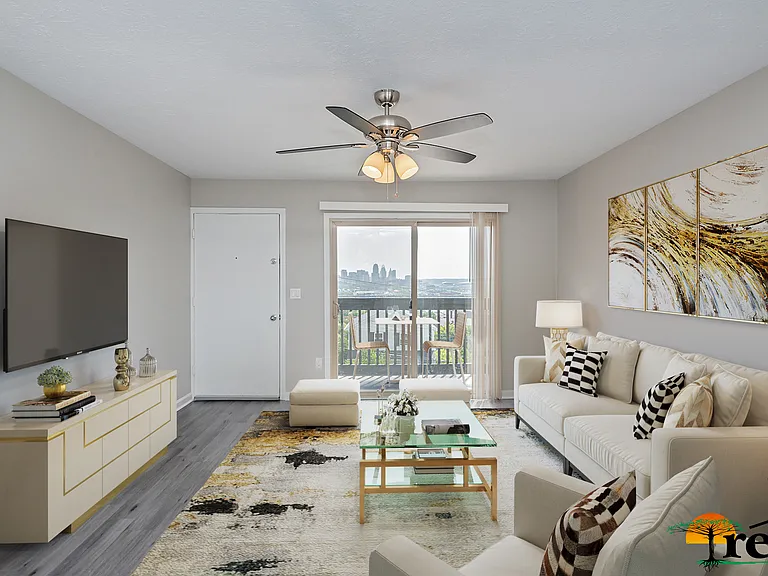 2361 Maryland Ave — Photo 4