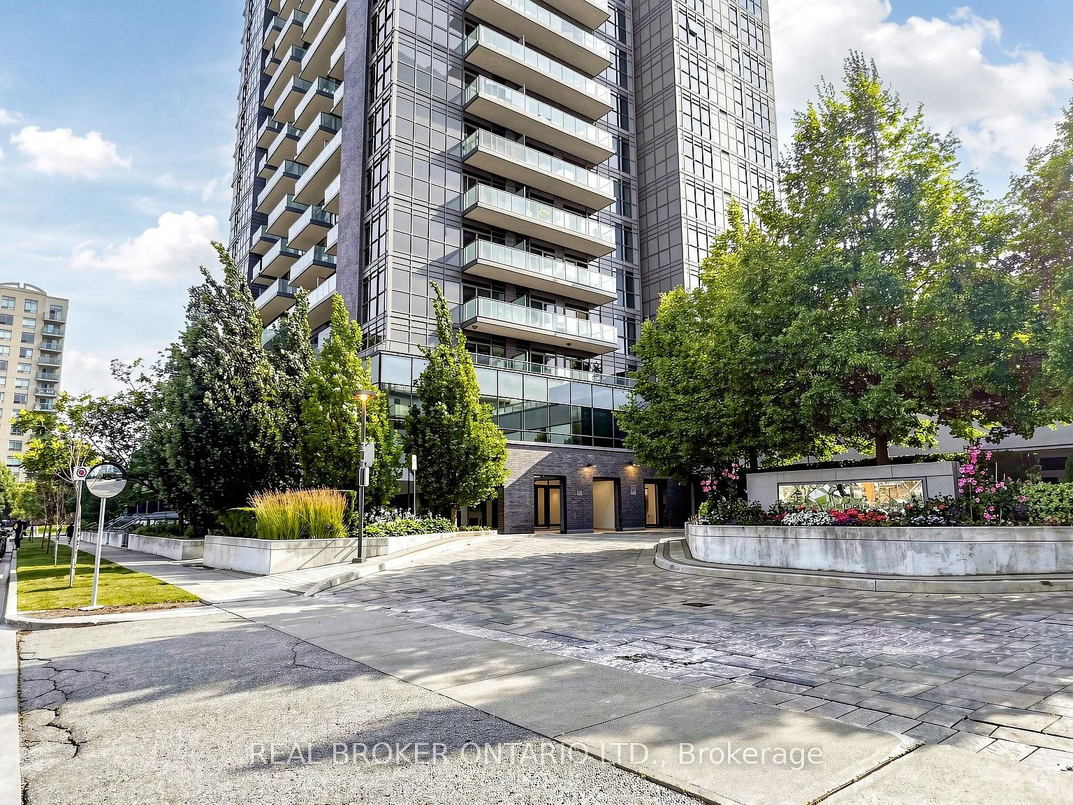 2 bed, $2,300 — Photo 2
