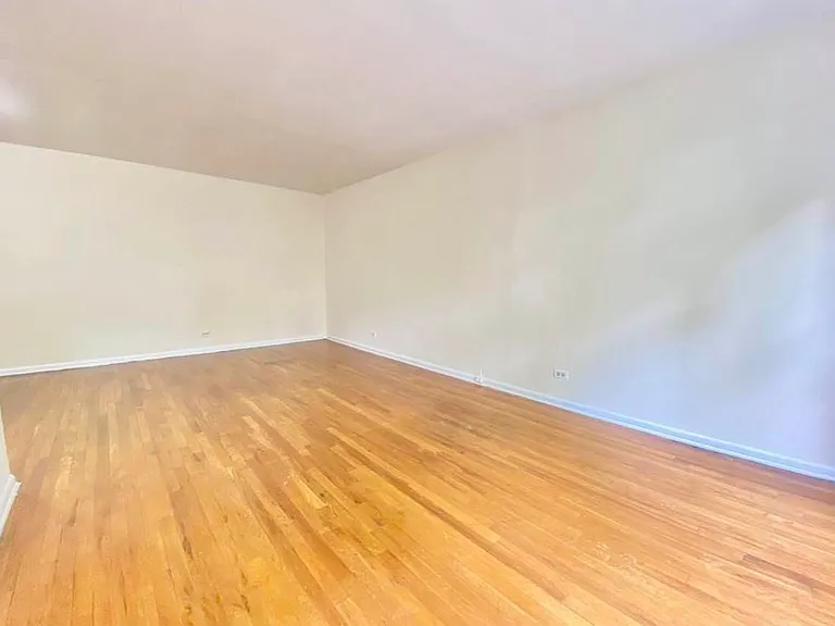38-15 Bowne St #3E — Photo 12