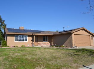 3715 E Garland Ave, Fresno, CA