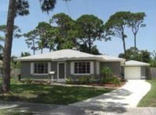 828 Nokomis Ave, Venice, FL 34285