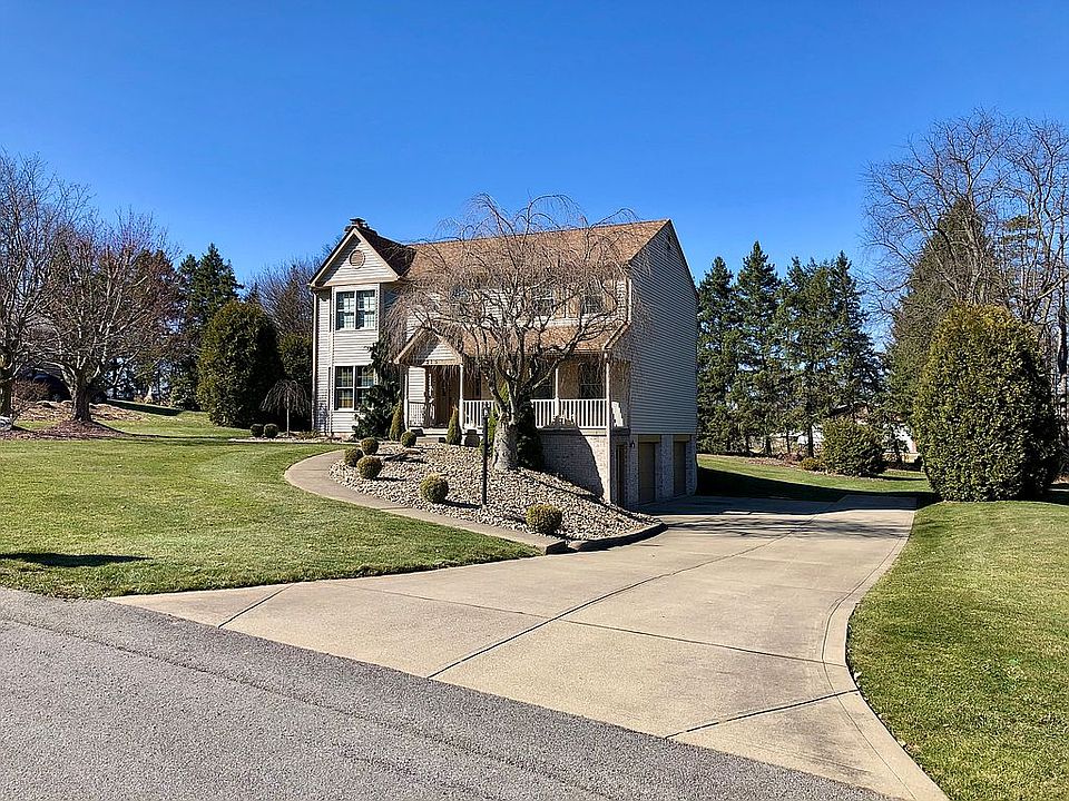 1st image of 215 Deer Run Dr