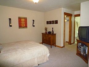 5th image of 1607 N Davis Ave #22